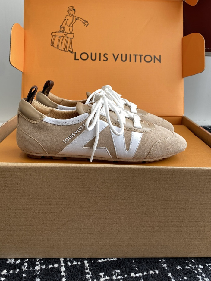 LOU1VTON SNEAKER