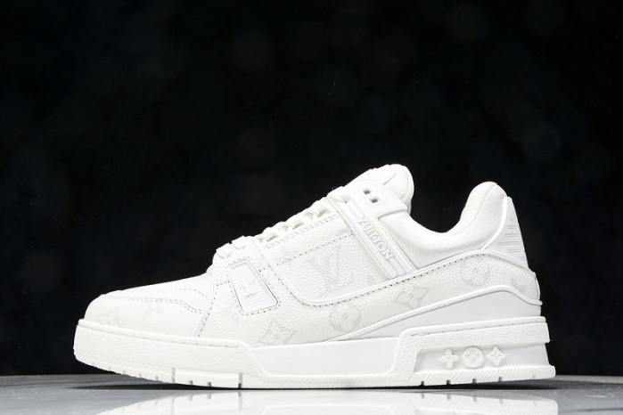 LOU1VTON SNEAKER