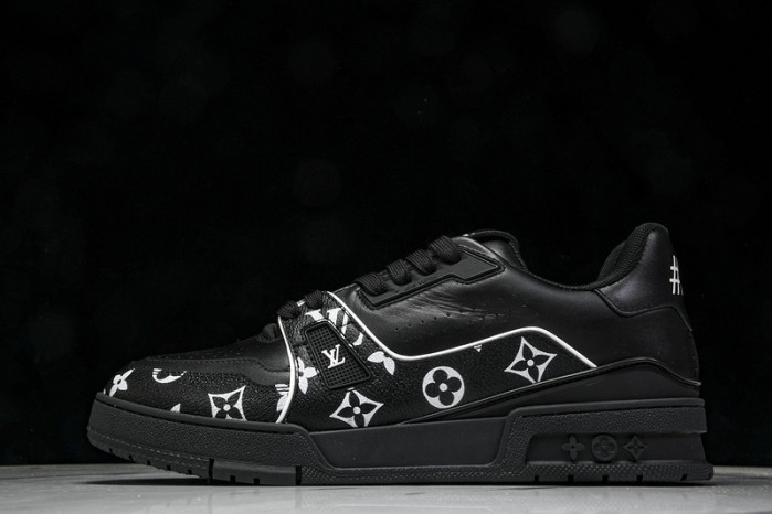 LOU1VTON SNEAKER