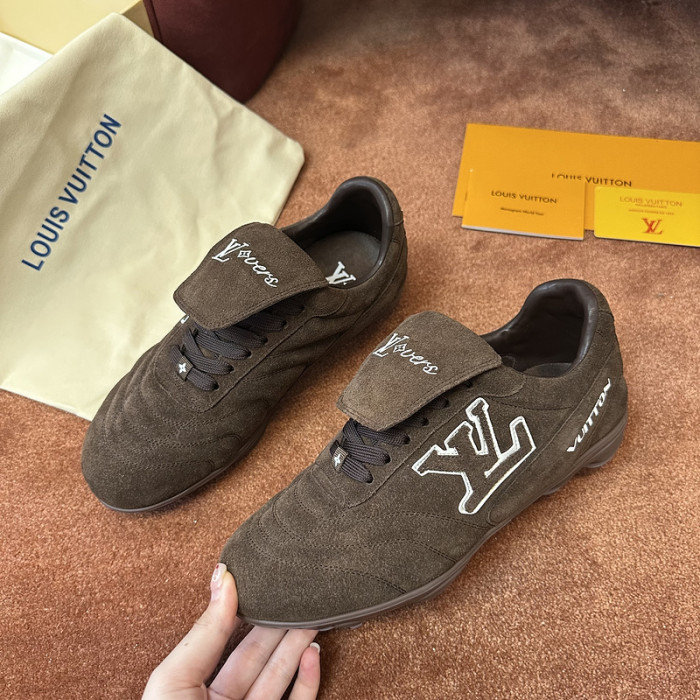 LOU1VTON SNEAKER