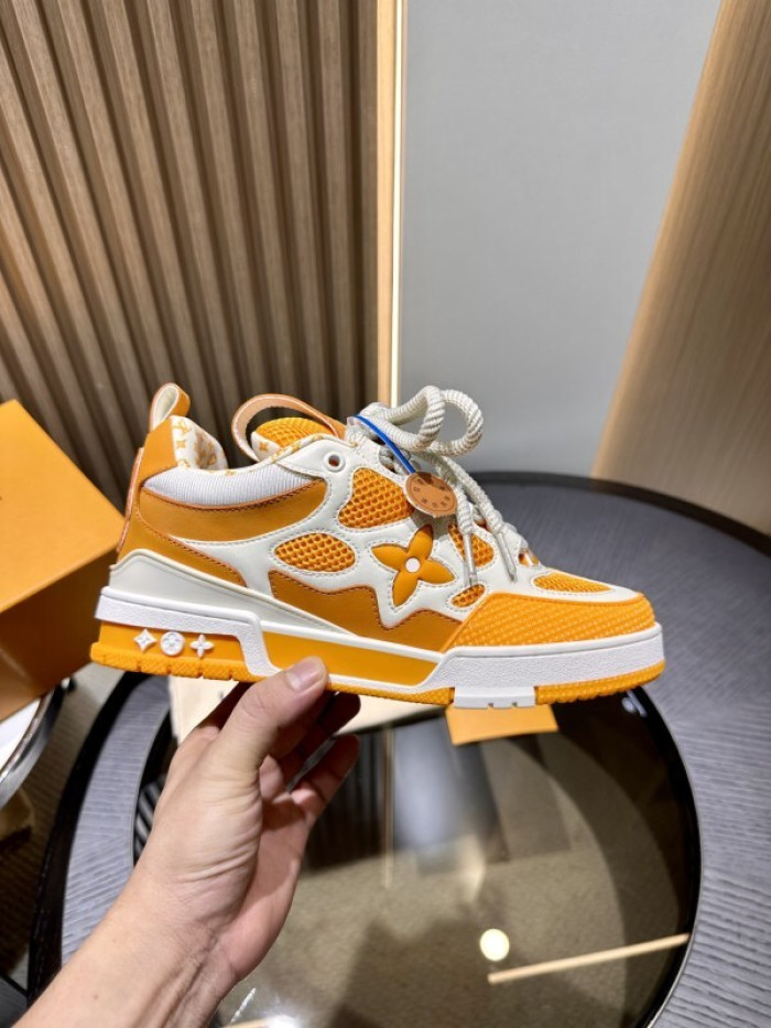 LOU1VTON SNEAKER