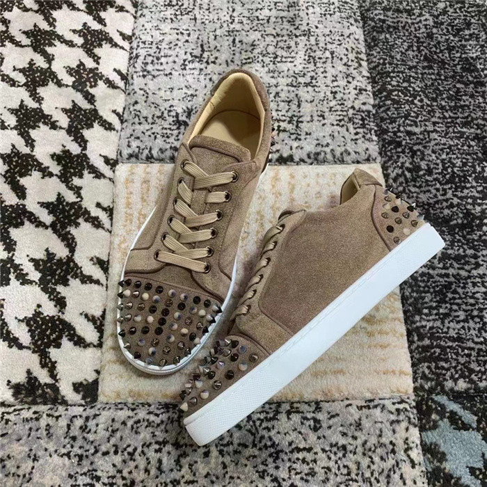 chr1st1an loubout1n cusT0mize shoes