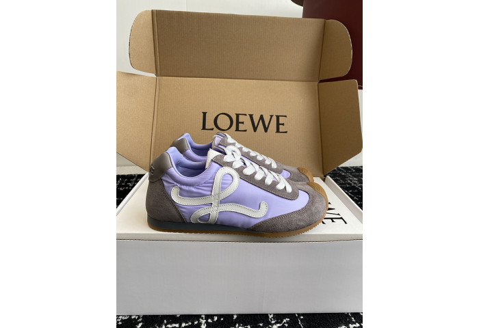 Loe*we Ballet Runner