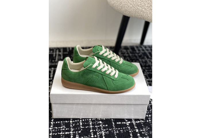 Ma*s*n m0rgiela trainer (gats)