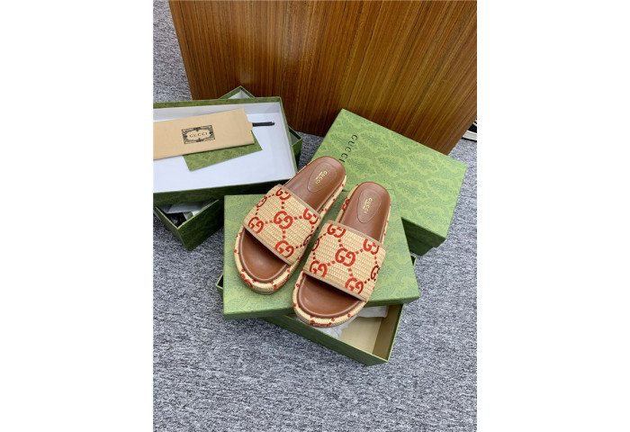 GC WOMEN''S GG SLIDE (EU35-EU42)