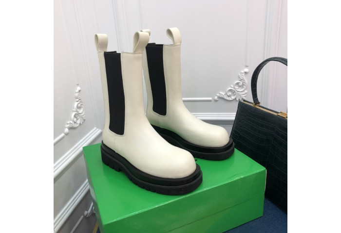 Botteg*Venta Tire Leather Ankle boots