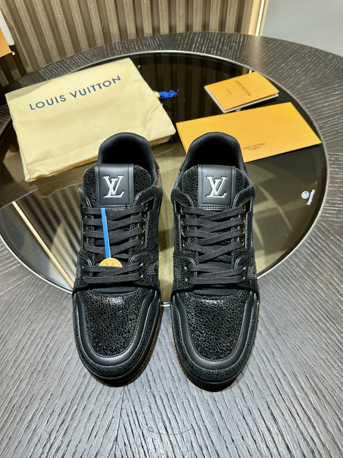 LOU1VTON SNEAKER
