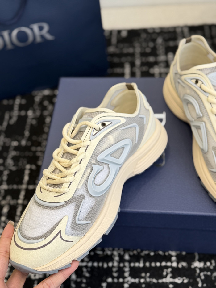 D1OR B30 SNEAKER