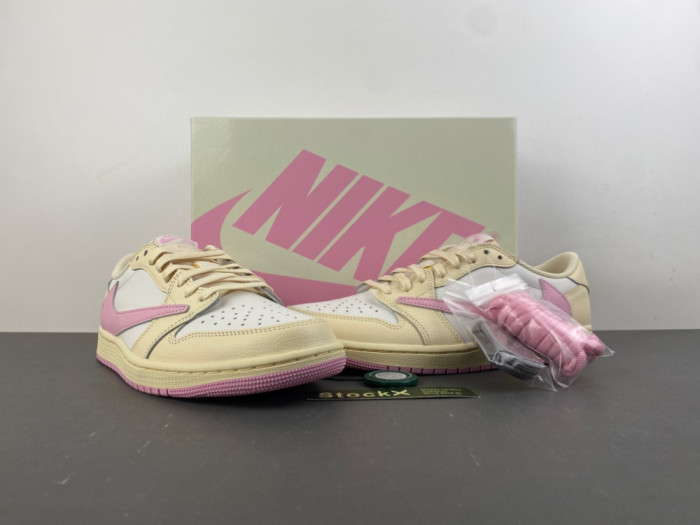 Travis Scott x Air Jordan 1 Low OG IQ7604-100