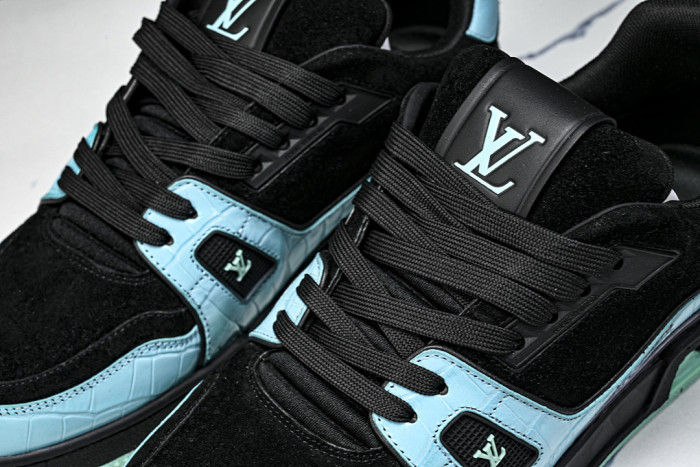 LOU1VTON SNEAKER