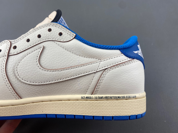 Travis Scott x Air Jordan 1 Low OG DM7866-104