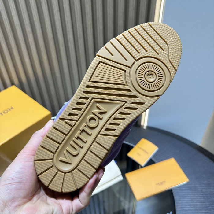 LOU1VTON SNEAKER