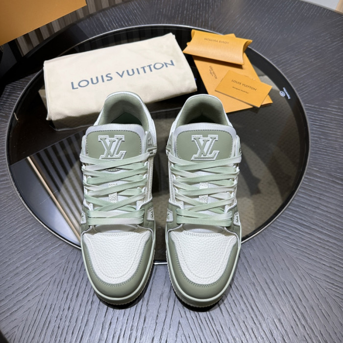 LOU1VTON SNEAKER