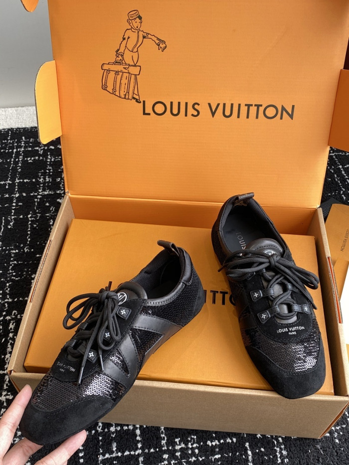 LOU1VTON SNEAKER