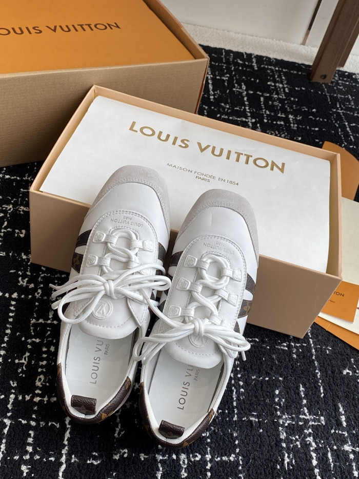 LOU1VTON SNEAKER
