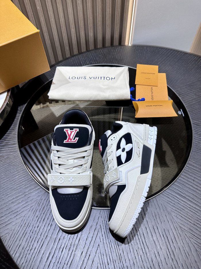 LOU1VTON SNEAKER