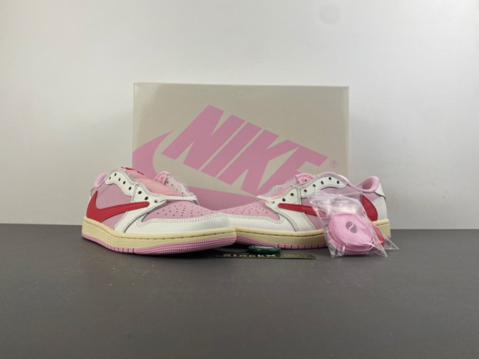 Travis Scott x Air Jordan 1 Low OG IQ7604-101