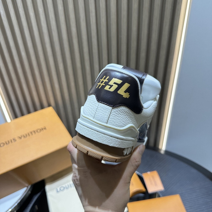 LOU1VTON SNEAKER