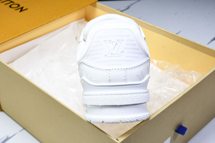 LOU1VTON SNEAKER