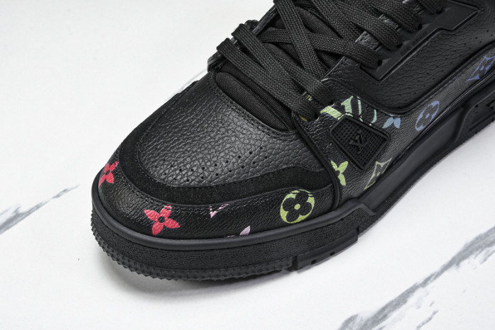 LOU1VTON SNEAKER