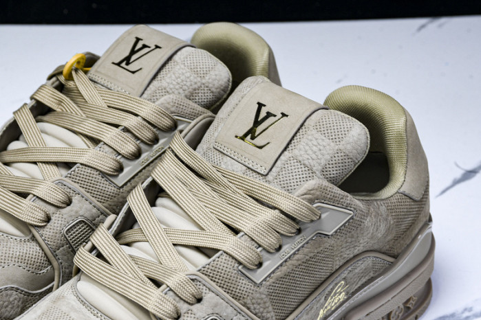 LOU1VTON SNEAKER