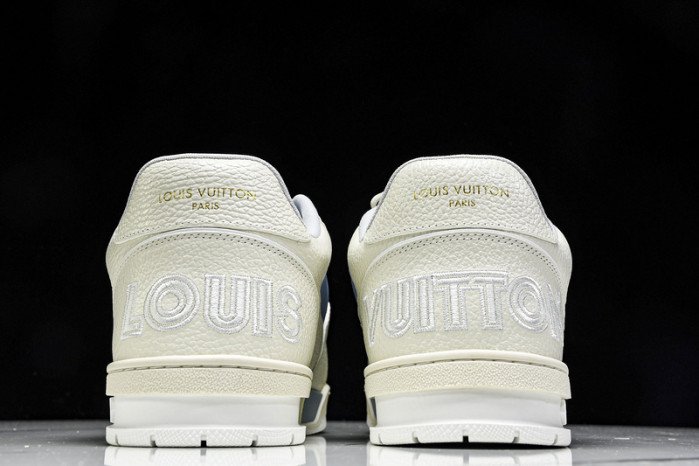 LOU1VTON SNEAKER