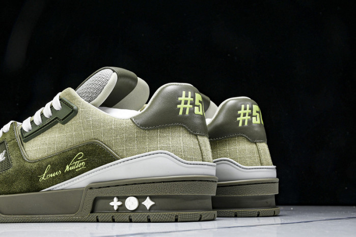 LOU1VTON SNEAKER