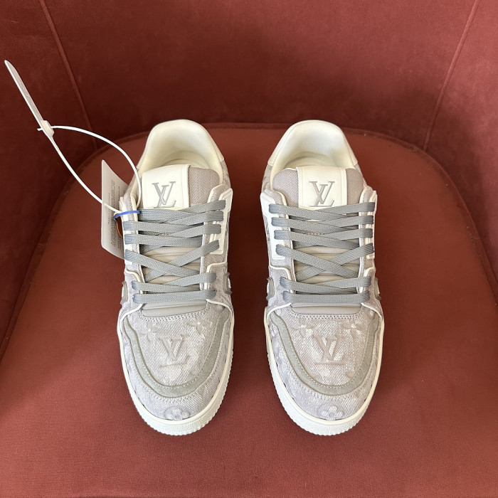 LOU1VTON SNEAKER