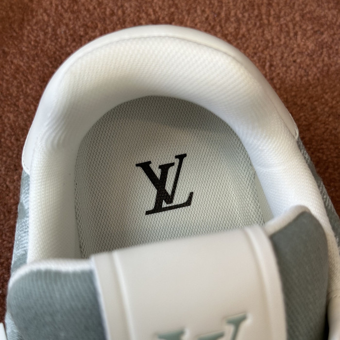 LOU1VTON SNEAKER