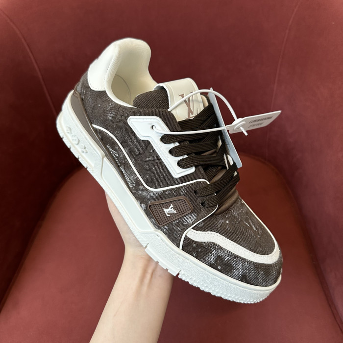 LOU1VTON SNEAKER