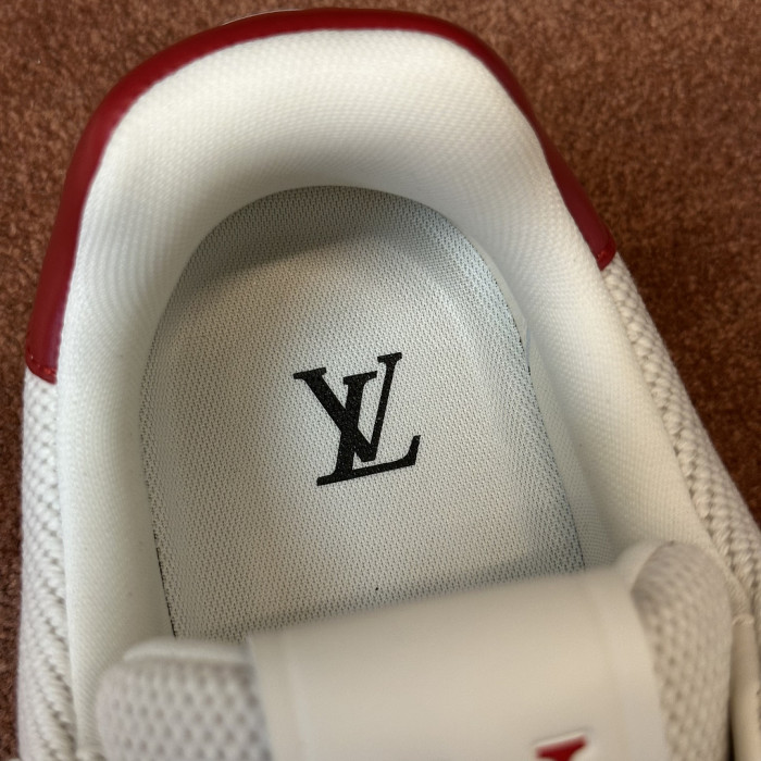 LOU1VTON SNEAKER