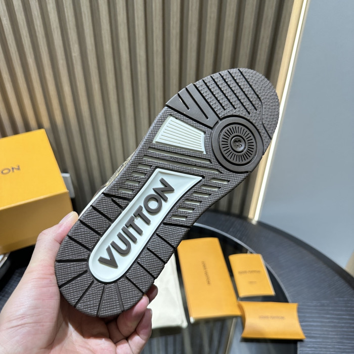 LOU1VTON SNEAKER