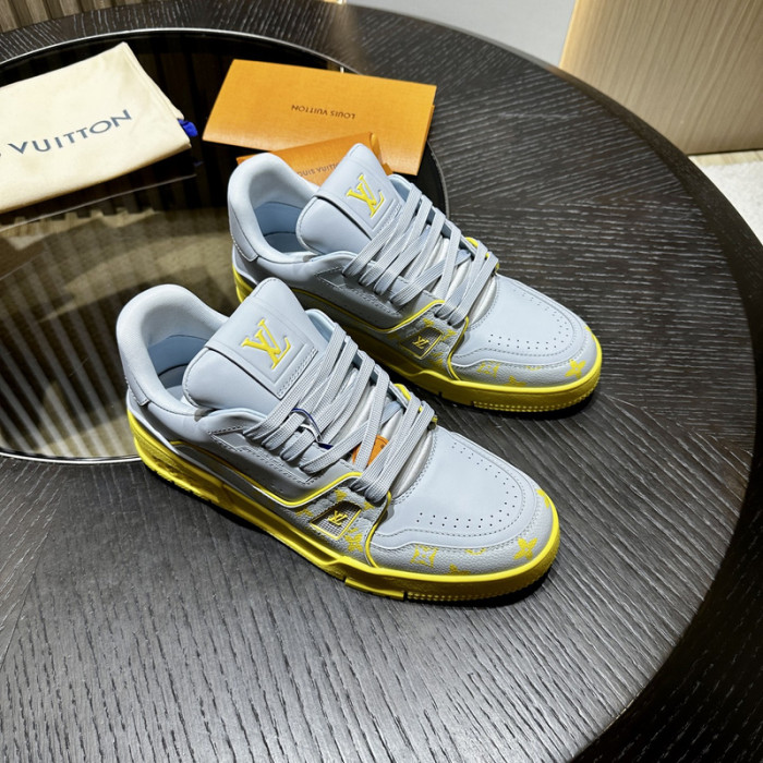 LOU1VTON SNEAKER