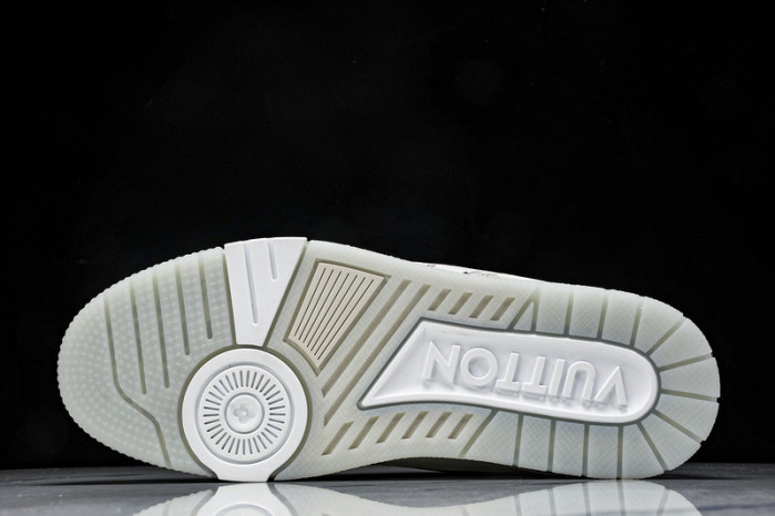 LOU1VTON SNEAKER