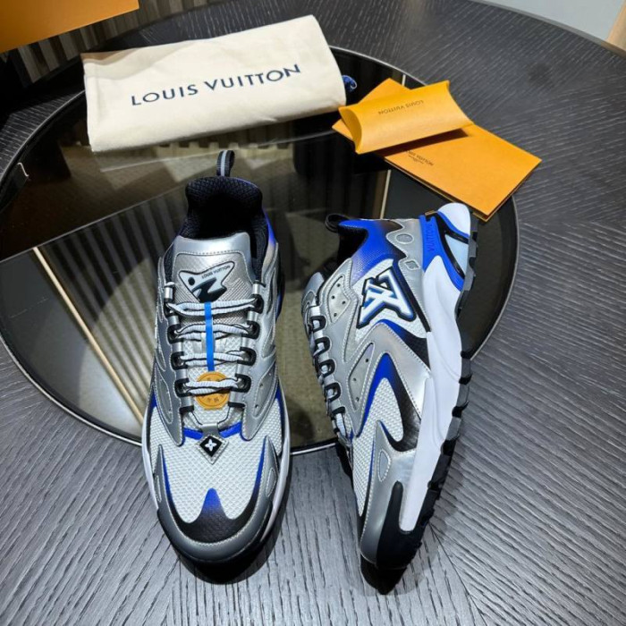 LOU1VTON SNEAKER