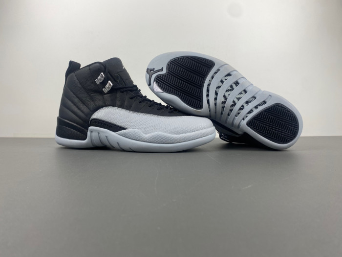 Jordan 12 “BLACK/WOLF GREY” RELEASES SEPTEMBER CT8013-010