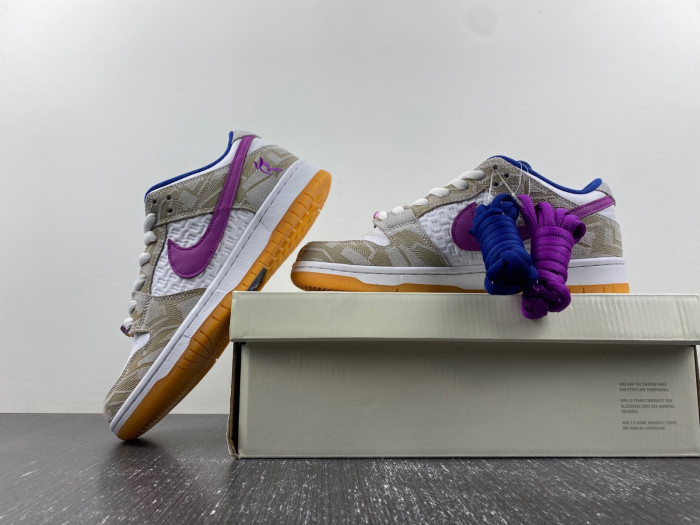 rayssa leal x nike sb dunk low fz5251-001