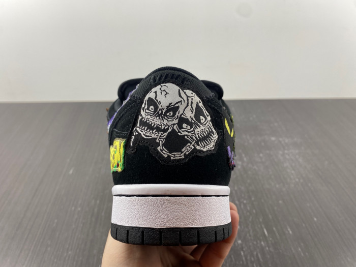 neckFa*e x nike sb dunk low dq4488-001