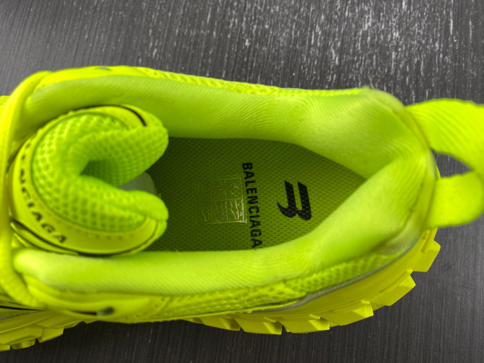 blc* defender sneaker