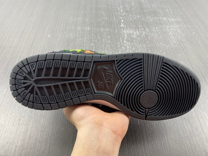 neckFa*e x nike sb dunk low dq4488-001