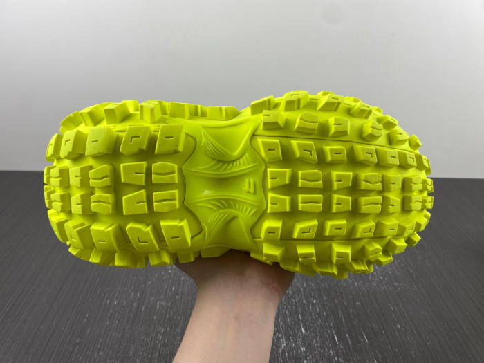 blc* defender sneaker