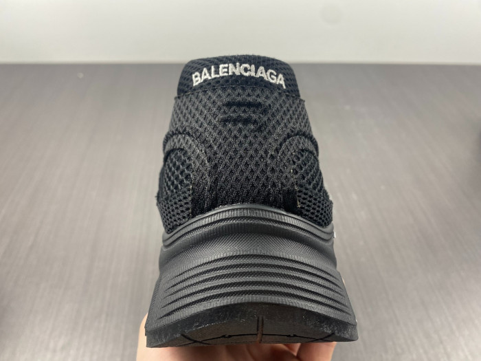 blc* phantom sneaker