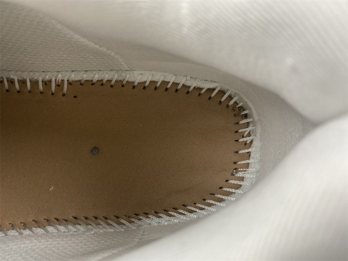 blc* defender sneaker