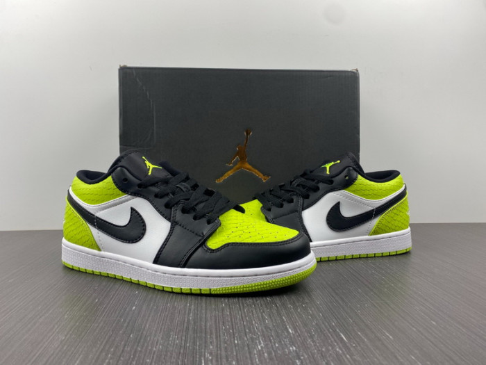 air jordan 1 low "vivid green snakeskin" dx4446-301