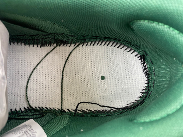 there skateboards x nike sb dunk low hf7743-001