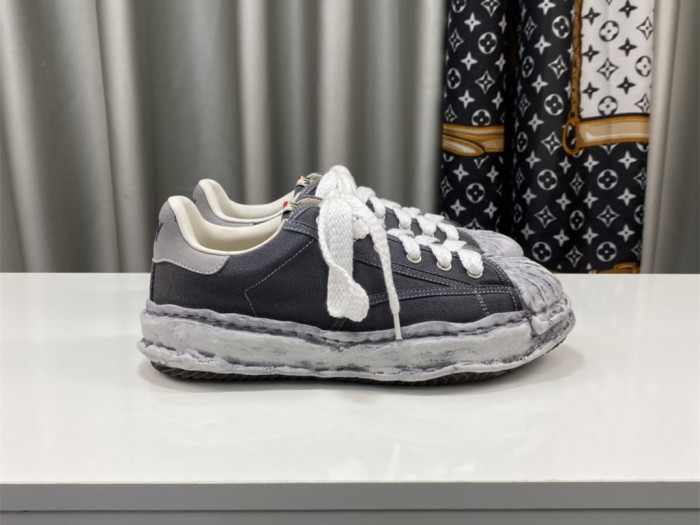 Ma*s*n mihara yasuhiro low-top sneakers mmy-024