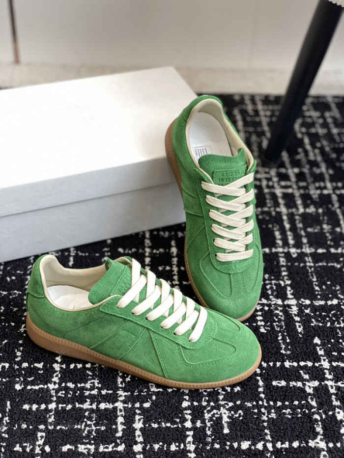 Ma*s*n m0rgiela trainer (gats)