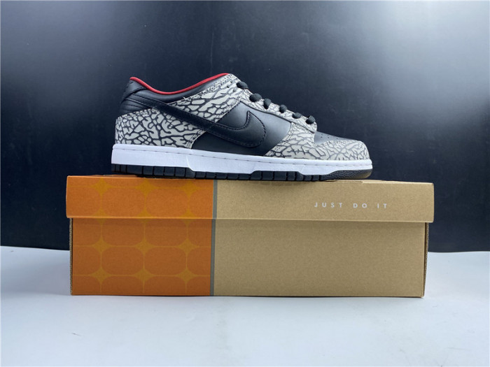 S*pre* x nike sb dunk low pro 