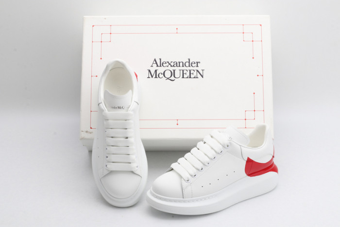 Mcqv*en oversized sneaker