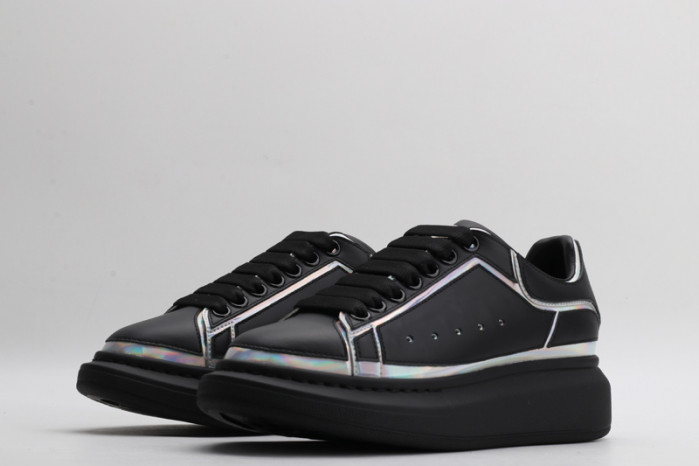 Mcqv*en oversized sneaker